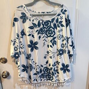 Floral Print Women's Top - Blue and White